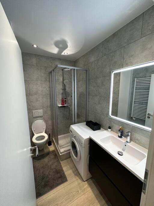 شقة Amazing Cosy Flat Lux Gare لوكسمبورغ المظهر الخارجي الصورة